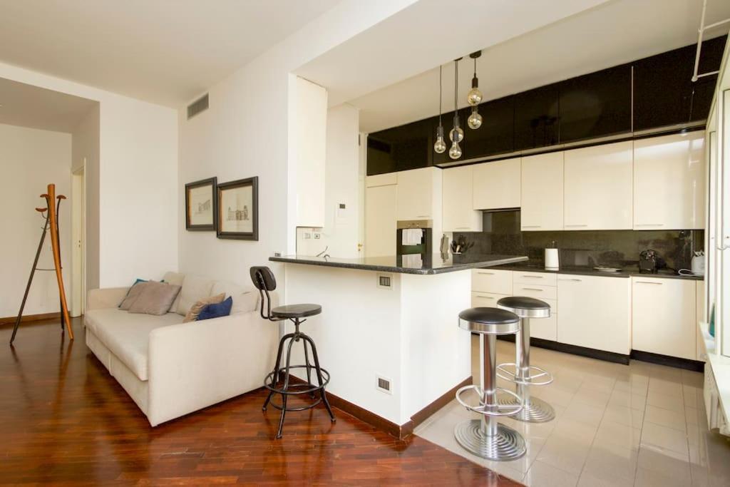Apartamento Duomo Big House130Mq Vista Tempio Milán Exterior foto