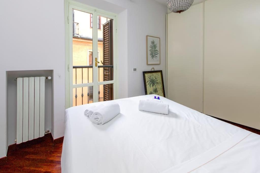 Apartamento Duomo Big House130Mq Vista Tempio Milán Exterior foto