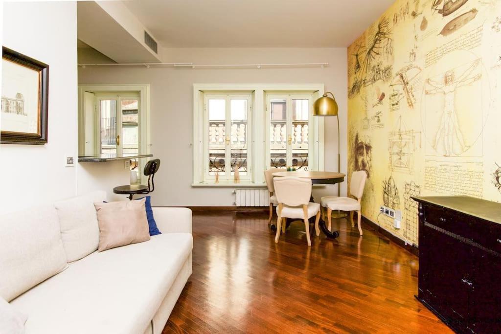 Apartamento Duomo Big House130Mq Vista Tempio Milán Exterior foto
